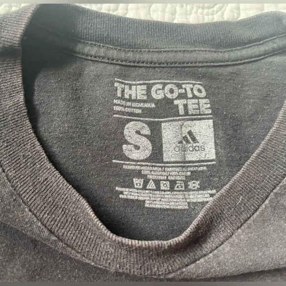 Toronto Raptors/ The Go-To Tee - Picture 2 of 4